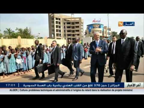 شاهد إطلاق اسم رئيس الجمهورية عبد العزيز بوتفليقة على نهج وسط العاصمة المالية