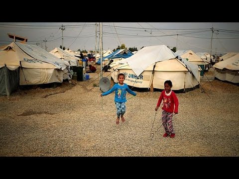 بالفيديو  اكتظاظ مخيم حسن شام بآلاف النازحين