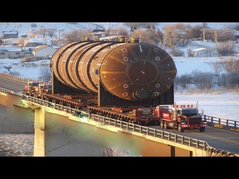أخطر حوادث انقلاب الشاحنات العملاقة