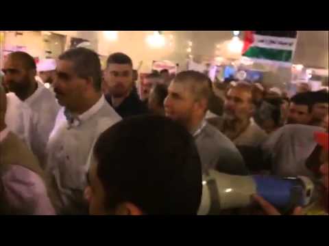 وزير الأوقاف الفلسطيني يتفقد حجاج قطاع غزة