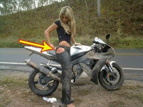 استعراض دراجات نارية خطير يحبس الأنفاس