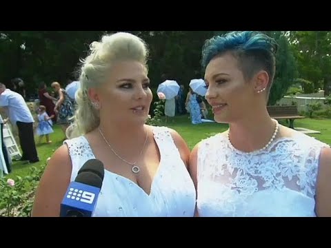 شاهد أستراليا تسمح أخيرًا بزواج المثليين