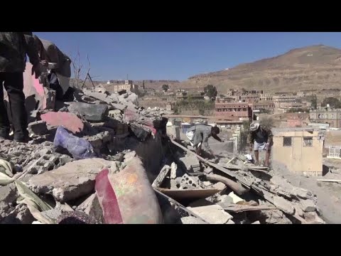 مقتل أكثر من 60 متمردًا وجنديًا مواليًا للحكومة اليمنية في الحديدة