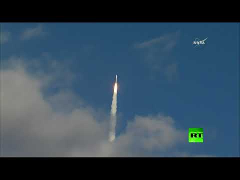 إطلاق صاروخ أطلس v إلى الفضاء الخارجي