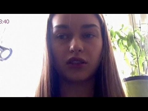 عودة أنا دوريتسكايا صديقة المعارض الروسي الى كييف