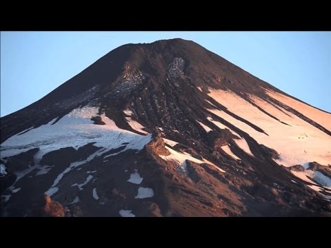 سلطات تشيلي تتأهب لانفجار بركاني وشيك