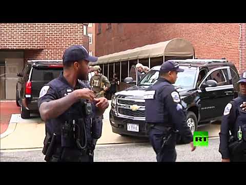 اقتحام الشرطة الأميركية لسفارة فنزويلا لدى واشنطن