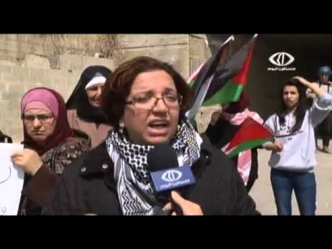 مسيرة نسوية في قرية بوابة القدس تنديدًا بالتهويد