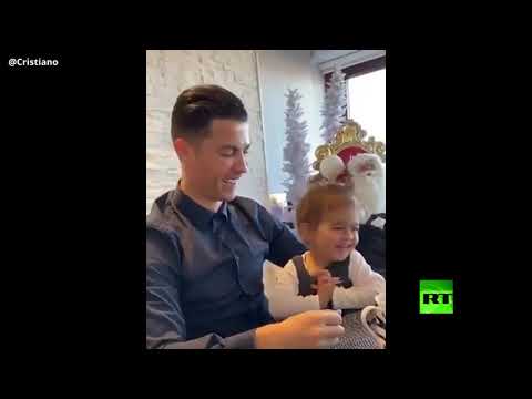 شاهد كريستيانو رونالدو ينشر فيديو مُثير مليء بالقبلات مع الأميرة الحلوة