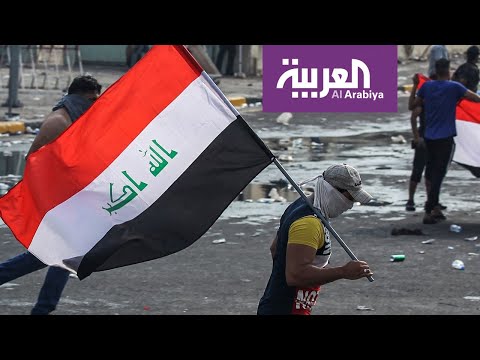 شاهد محتج عراقي يبكي بمرارة في مقطع مؤثر حزنا على بلده