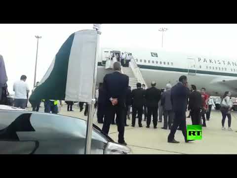 شاهد طائرة مساعدات طبية باكستانية تصل إلى مطار دمشق