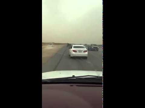 مطاردة سعوديين لسيارة مسروقة يقودها مخمور