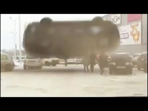 بالفيديو حوادث لا تقع إلا في روسيا