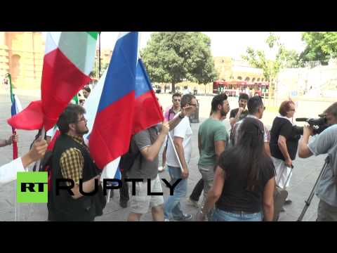 بالفيديو بولونيا الإيطالية تشهد احتجاجات على عقـوبات روسيا