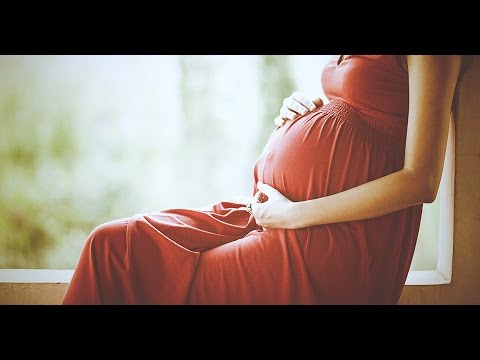 صيام المرأة الحامل وتأثيره على صحتها وجنينها