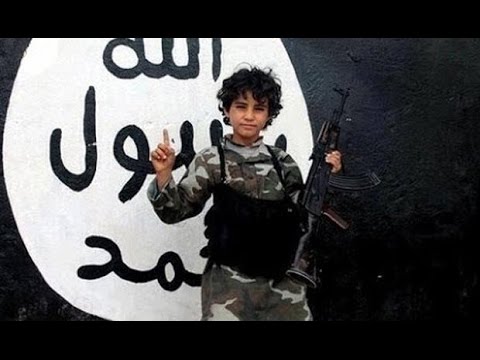 أطفال انتحاريون يتلقون تربية متشددة في مدارس داعش