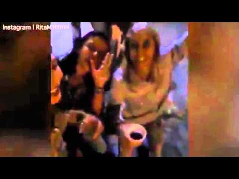 برازيلية صاحبة لقب أجمل عاملة نظافة