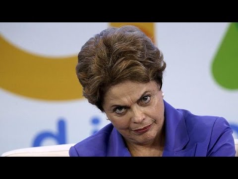 البرازيليون يحتجون على سياسة رئيسة البلاد