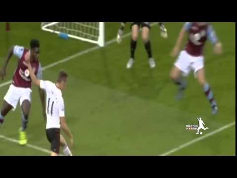 مانشستر يونايتد يعبر أستون فيلا بهدف في الدوري الإنجليزي