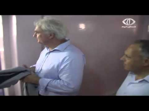 شاهد مدير الأونروا في لبنان يفتتح العام الدراسي في عين الحلوة