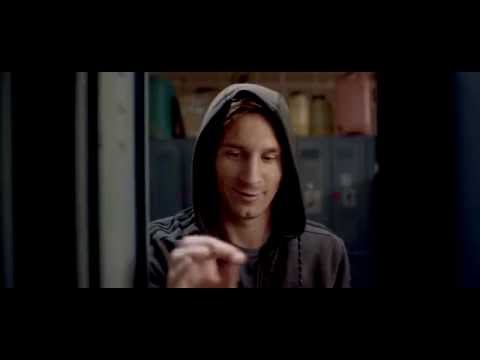 ميسي يظهر في إعلان جوارب يحمل اسمه