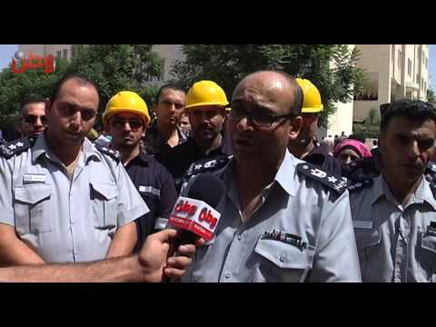 شاهد الدفاع المدني ينفذ مناورة إخلاء حرائق ومصابين للطلبة