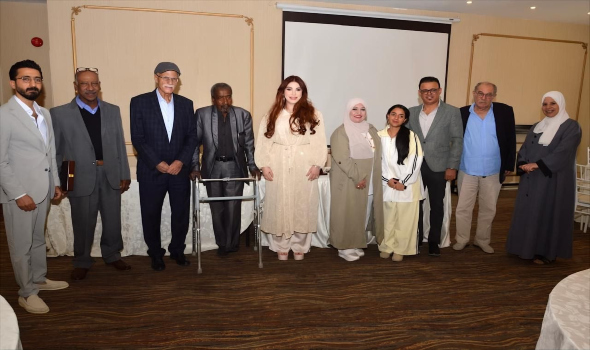 ندوة فكرية تجمع معيبد خلف وسارة السهيل وهمام السلمي لمناقشة أثر المسرح على سيكولوجية الطفل ندوة فكرية تجمع معيبد خلف وسارة السهيل وهمام السلمي لمناقشة أثر المسرح على سيكولوجية الطفل